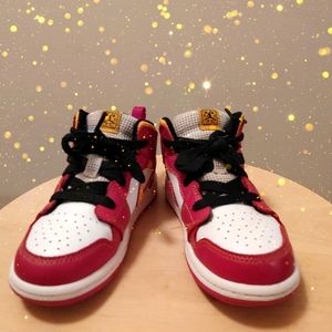 FREE SHIRT With Pair of toddler sz 9C Air Jordan 1 Retro MID Dia De los Muertos.